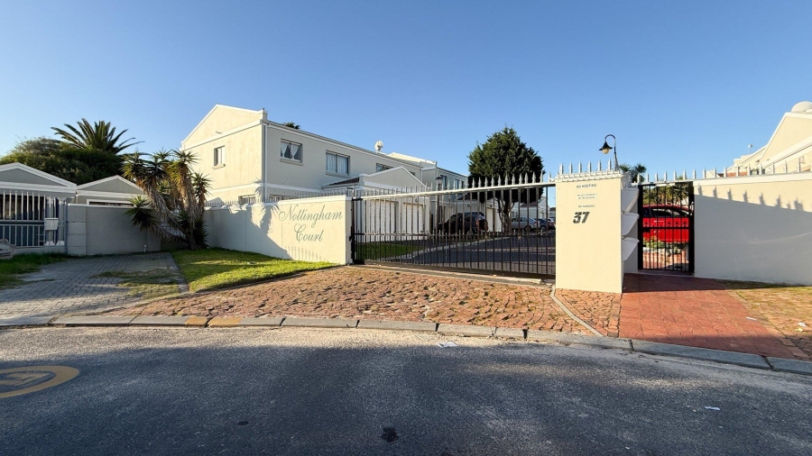 3 Bedroom Property for Sale in Parklands Western Cape
